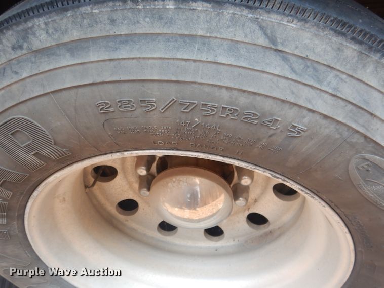 image for item HU9280 2014 Timpte 4328  grain trailer