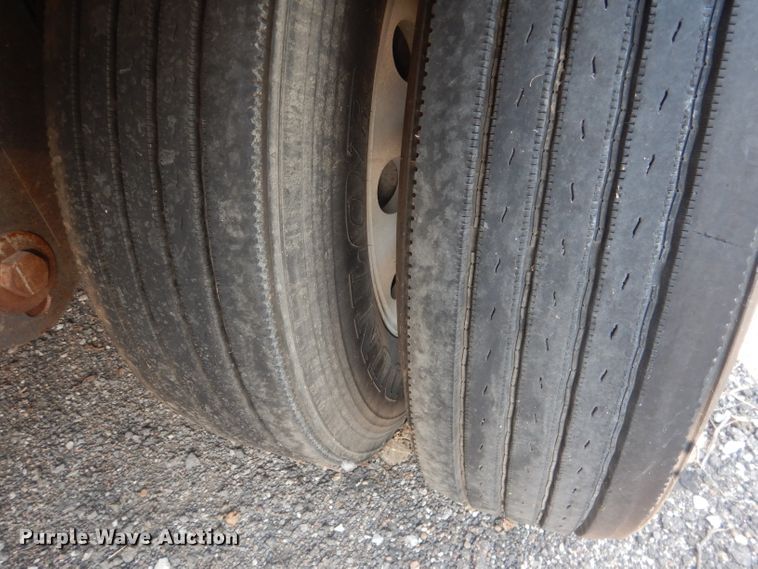 image for item HU9280 2014 Timpte 4328  grain trailer