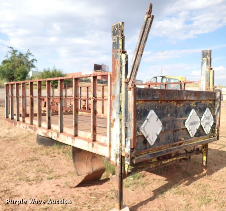 image for item IN9662 Flatbed