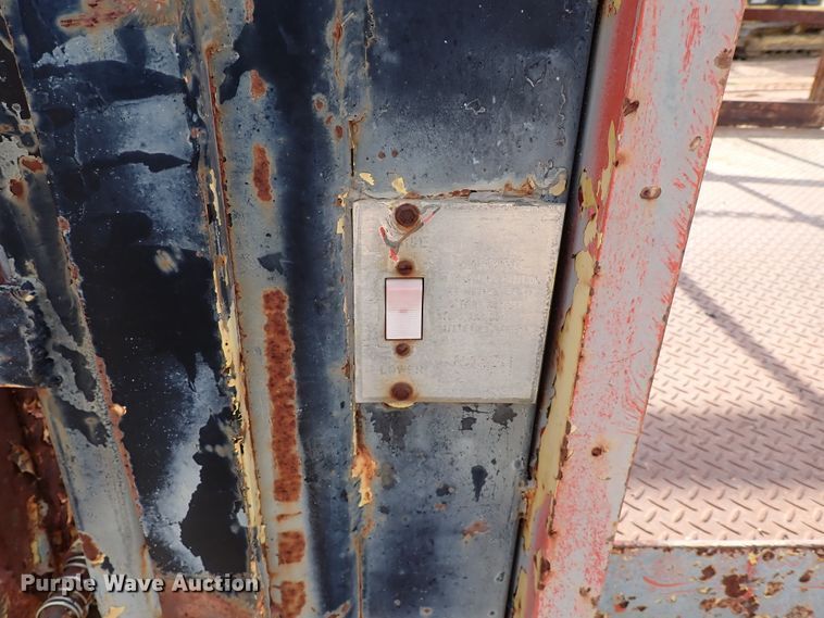 image for item IN9662 Flatbed