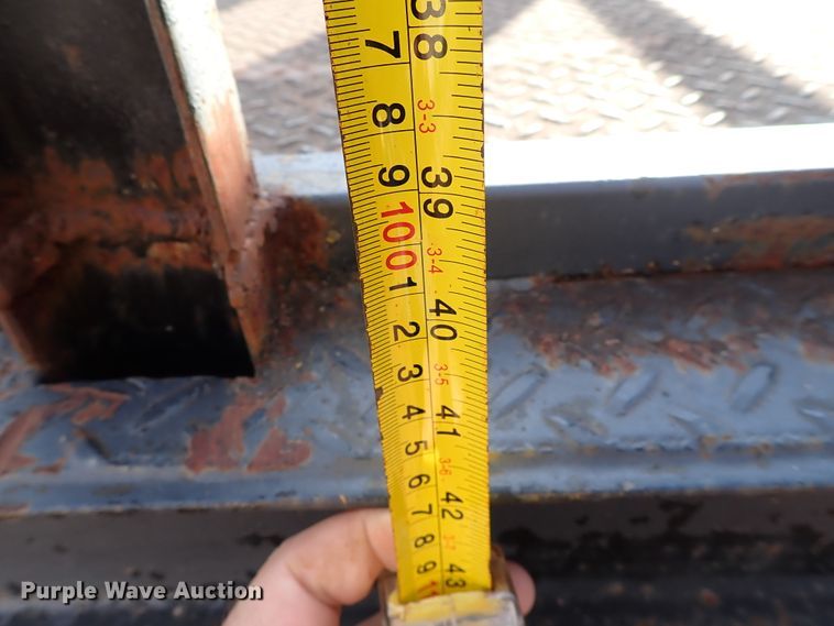 image for item IN9666 Maxon  flatbed