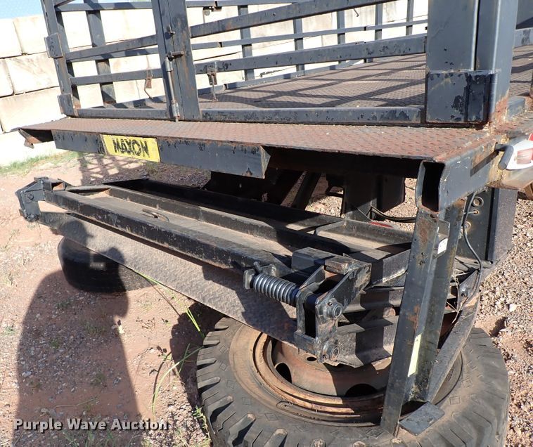 image for item IN9666 Maxon  flatbed