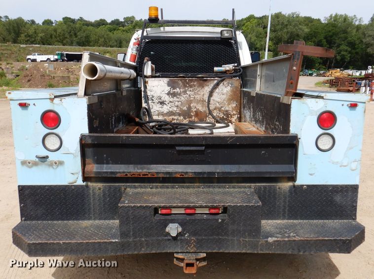 image for item IN9980 2006 Chevrolet C4500  utility / service truck