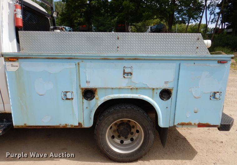 image for item IN9980 2006 Chevrolet C4500  utility / service truck