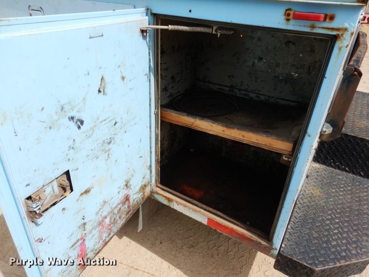 image for item IN9980 2006 Chevrolet C4500  utility / service truck