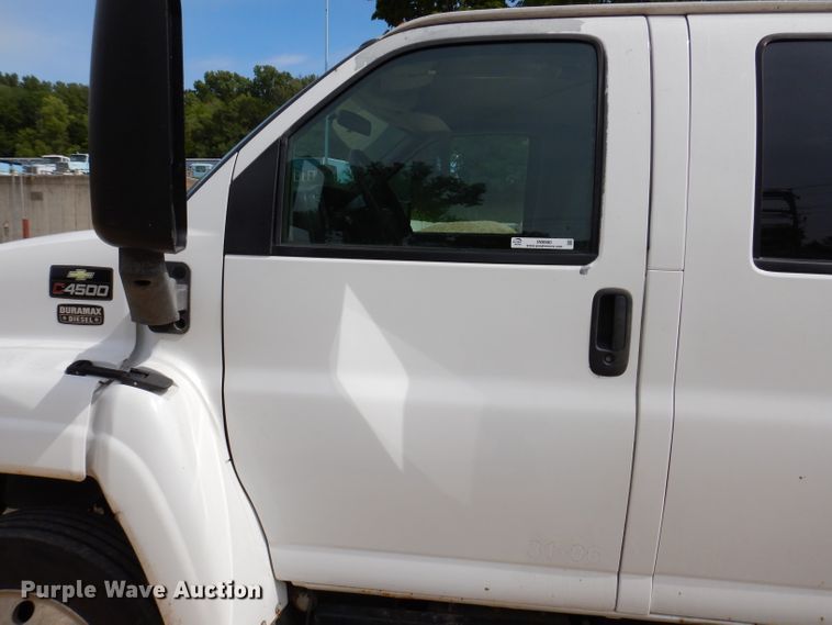 image for item IN9980 2006 Chevrolet C4500  utility / service truck