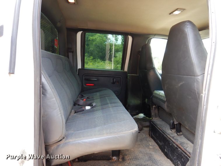 image for item IN9980 2006 Chevrolet C4500  utility / service truck