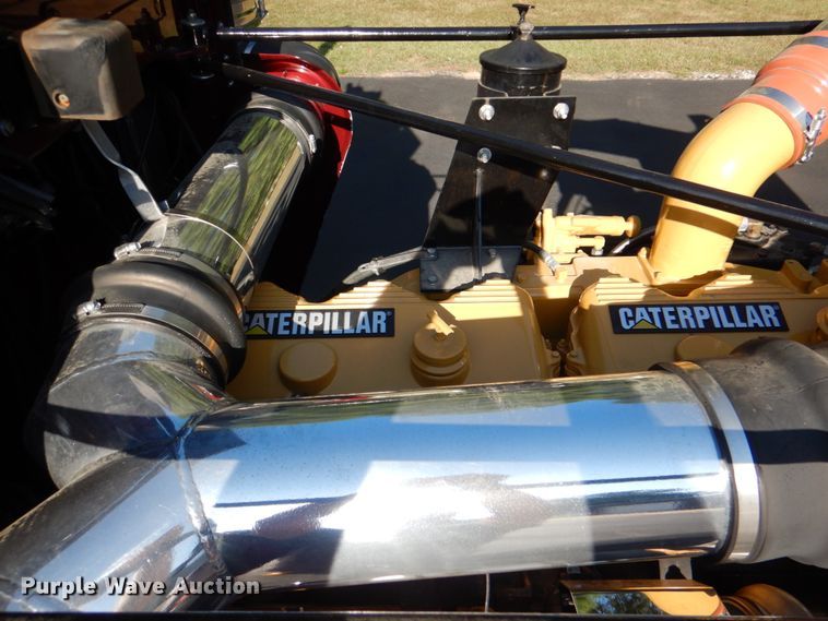 image for item IR9104 1987 Peterbilt 359  semi truck