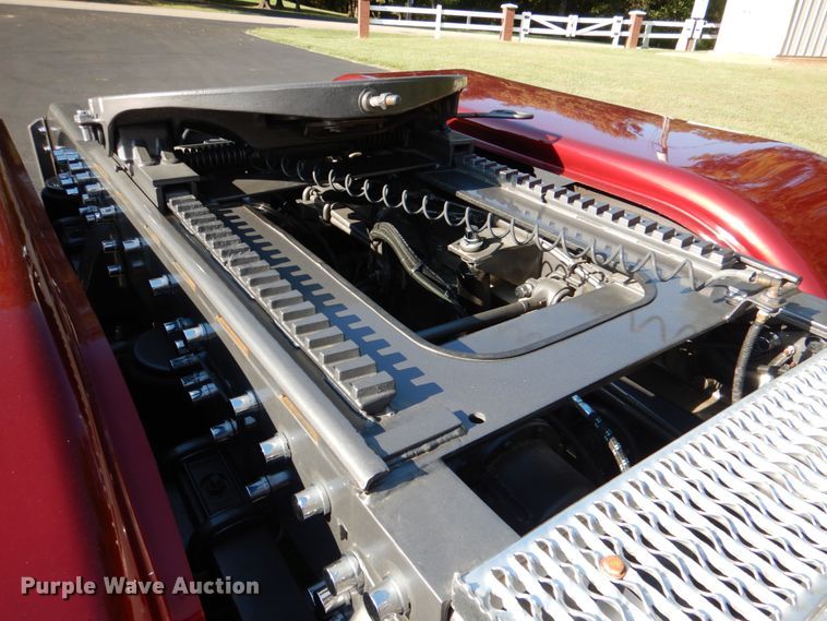 image for item IR9104 1987 Peterbilt 359  semi truck