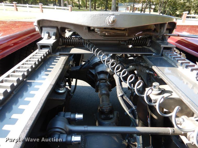 image for item IR9104 1987 Peterbilt 359  semi truck