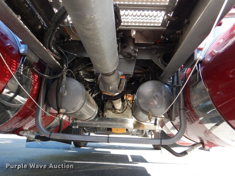 image for item IR9104 1987 Peterbilt 359  semi truck