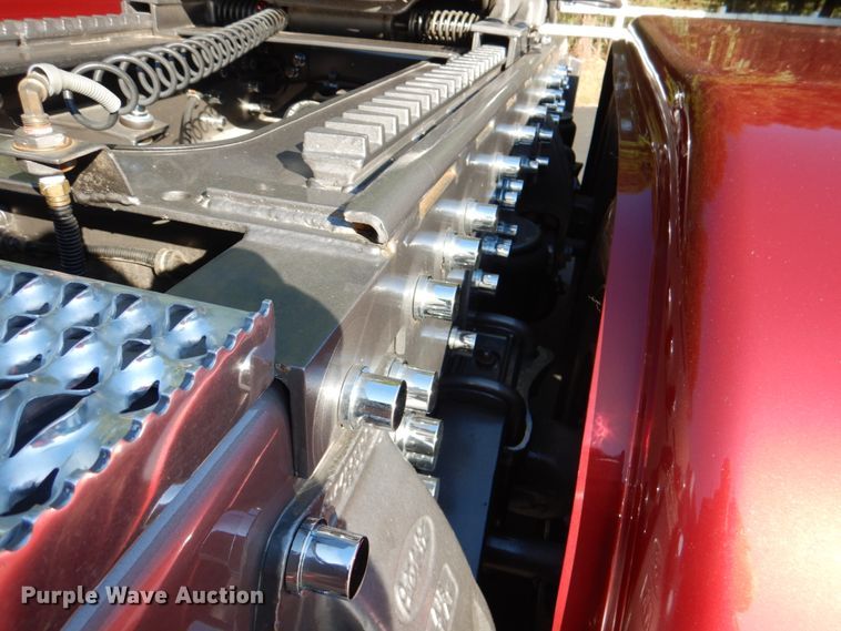 image for item IR9104 1987 Peterbilt 359  semi truck