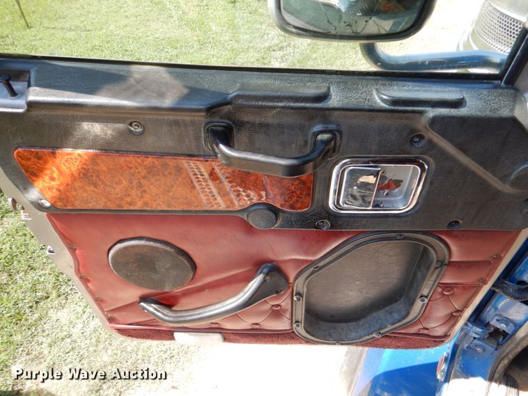 image for item IR9142 2012 Western Star 4900EX  semi truck