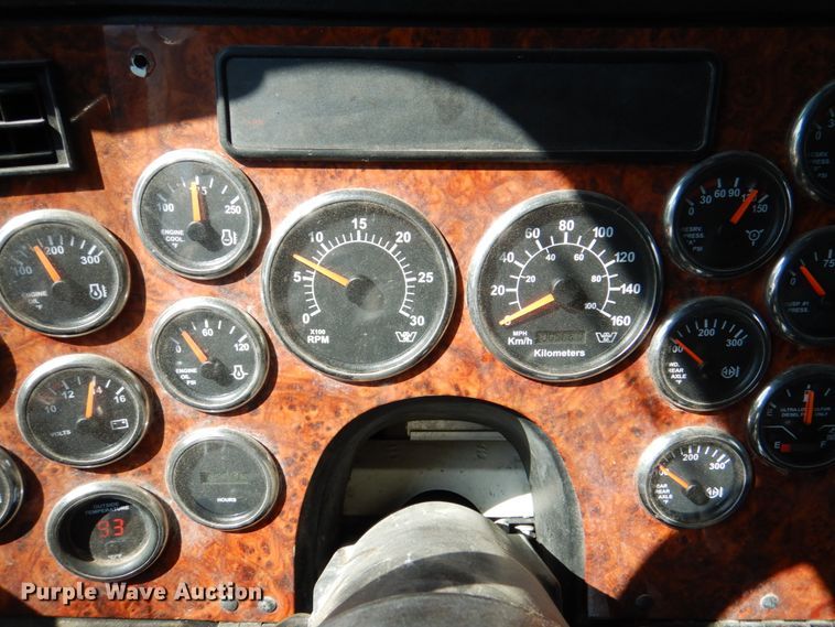 image for item IR9142 2012 Western Star 4900EX  semi truck