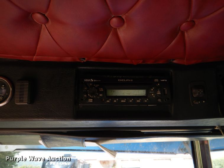 image for item IR9142 2012 Western Star 4900EX  semi truck