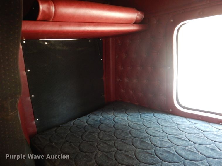 image for item IR9142 2012 Western Star 4900EX  semi truck