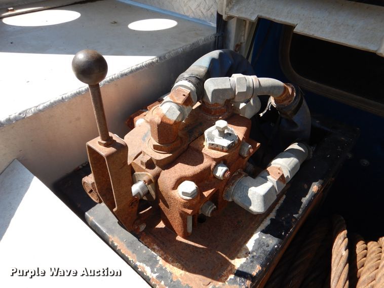 image for item IR9142 2012 Western Star 4900EX  semi truck