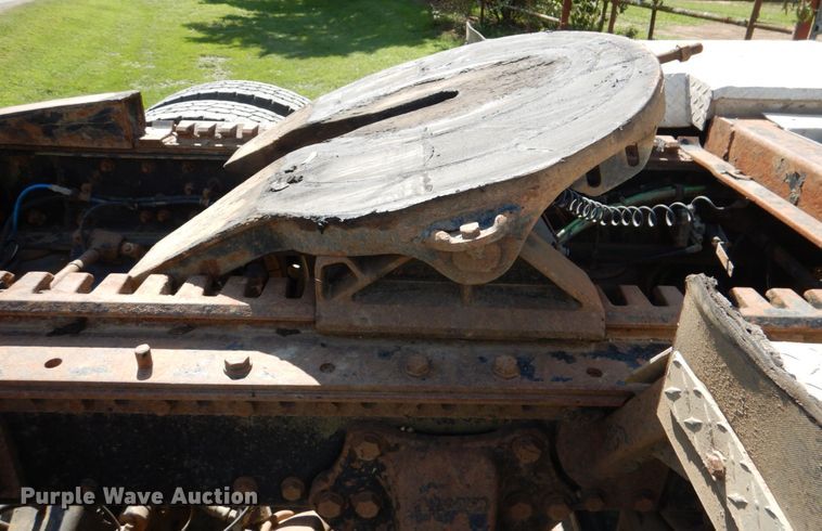 image for item IR9142 2012 Western Star 4900EX  semi truck