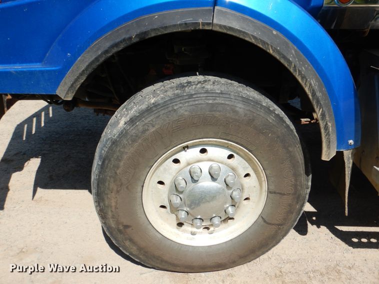 image for item IR9142 2012 Western Star 4900EX  semi truck