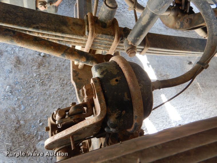 image for item IR9142 2012 Western Star 4900EX  semi truck