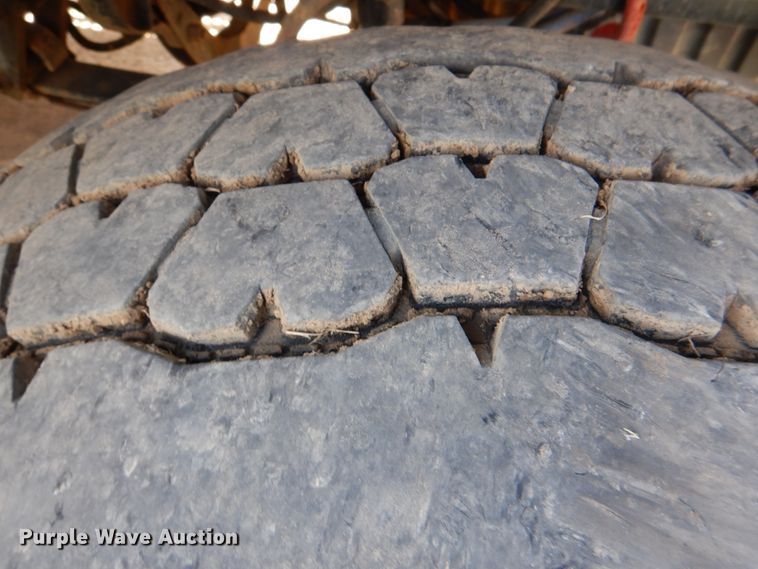 image for item IR9142 2012 Western Star 4900EX  semi truck