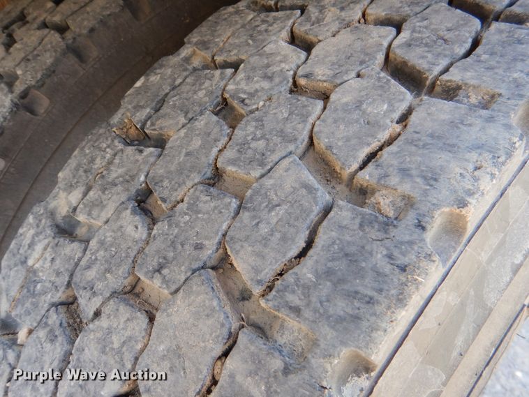 image for item IR9142 2012 Western Star 4900EX  semi truck