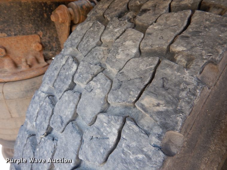 image for item IR9142 2012 Western Star 4900EX  semi truck