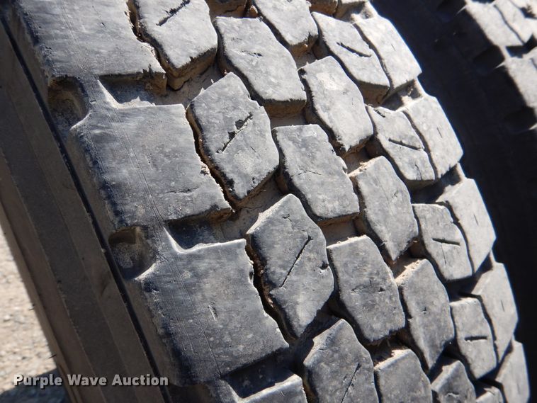 image for item IR9142 2012 Western Star 4900EX  semi truck