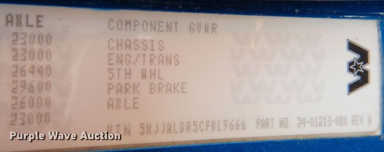 image for item IR9142 2012 Western Star 4900EX  semi truck