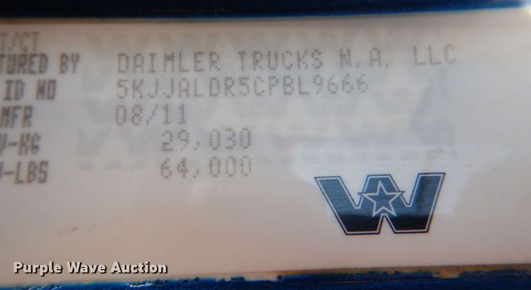 image for item IR9142 2012 Western Star 4900EX  semi truck
