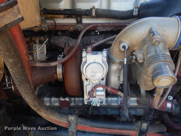 image for item JG9124 2012 Mack CHU600  semi truck