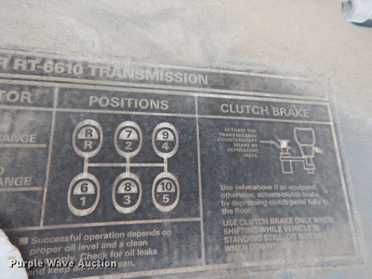 image for item JG9144 1987 Ford F700  flatbed truck