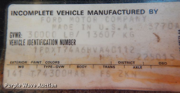 image for item JG9144 1987 Ford F700  flatbed truck