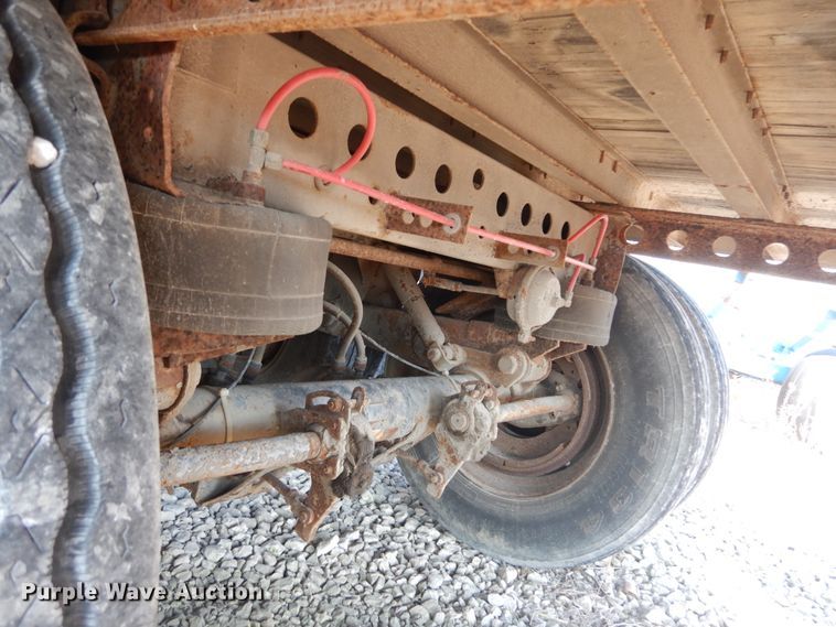 image for item JG9147 1999 Wabash  dry van trailer