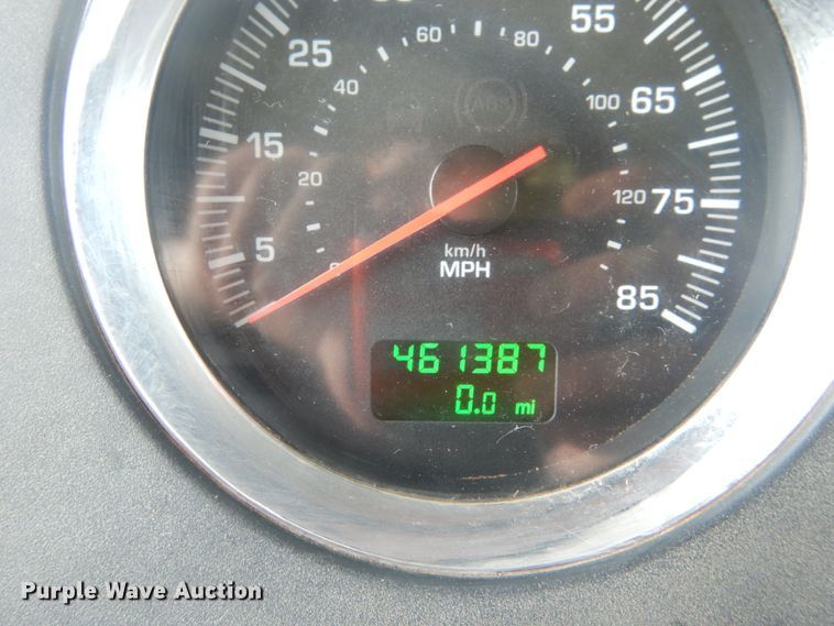 image for item JI9414 2008 Kenworth T800  semi truck