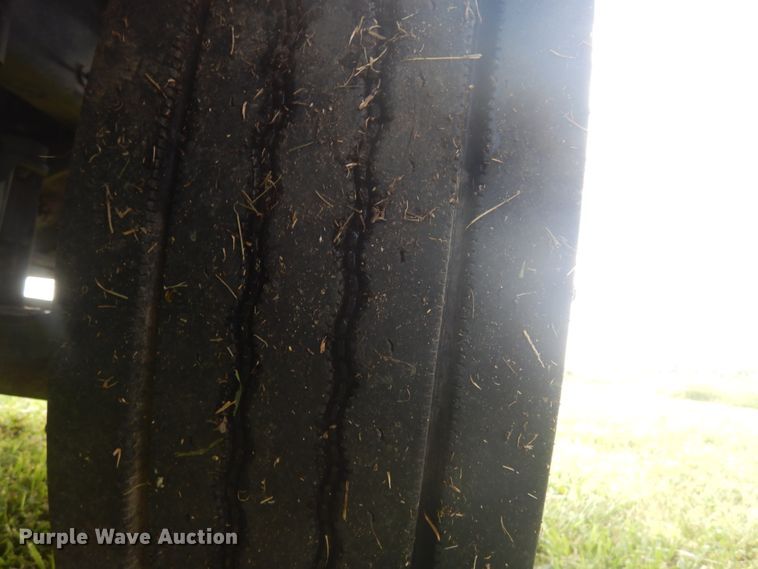 image for item JI9415 2006 Mack CH600  semi truck