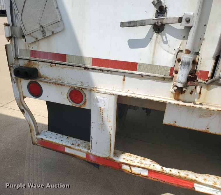 image for item JM9523 2000 Wabash National  dry van trailer