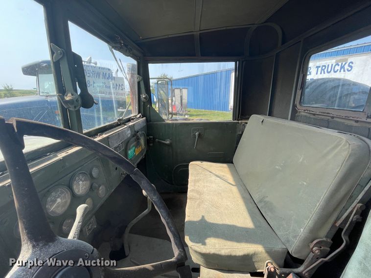 image for item JQ9614 1968 Kaiser Jeep M54  semi truck