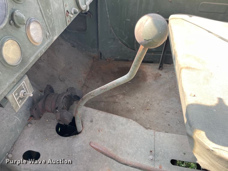 image for item JQ9614 1968 Kaiser Jeep M54  semi truck