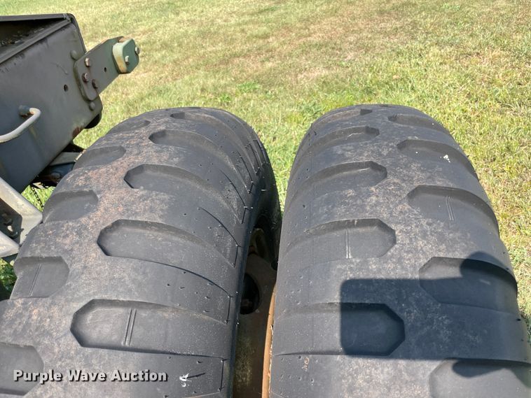 image for item JQ9614 1968 Kaiser Jeep M54  semi truck