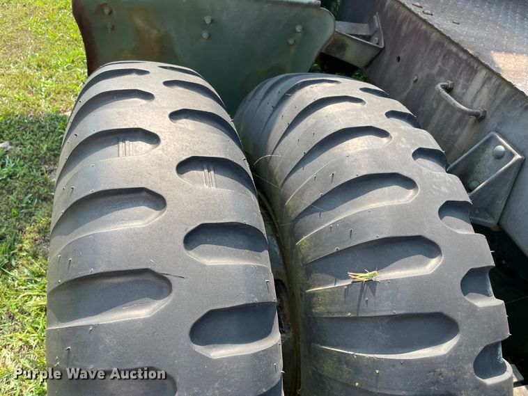 image for item JQ9614 1968 Kaiser Jeep M54  semi truck