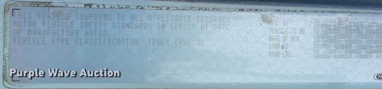 image for item JQ9617 2000 Freightliner FLC  semi truck