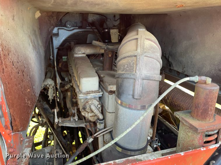 image for item JQ9618 1977 Kenworth KI00C  semi truck