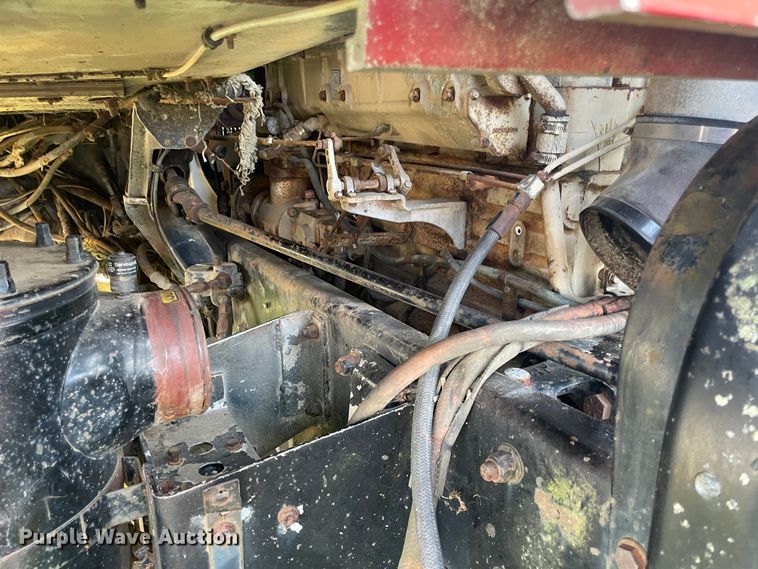 image for item JQ9618 1977 Kenworth KI00C  semi truck