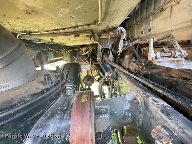 image for item JQ9618 1977 Kenworth KI00C  semi truck