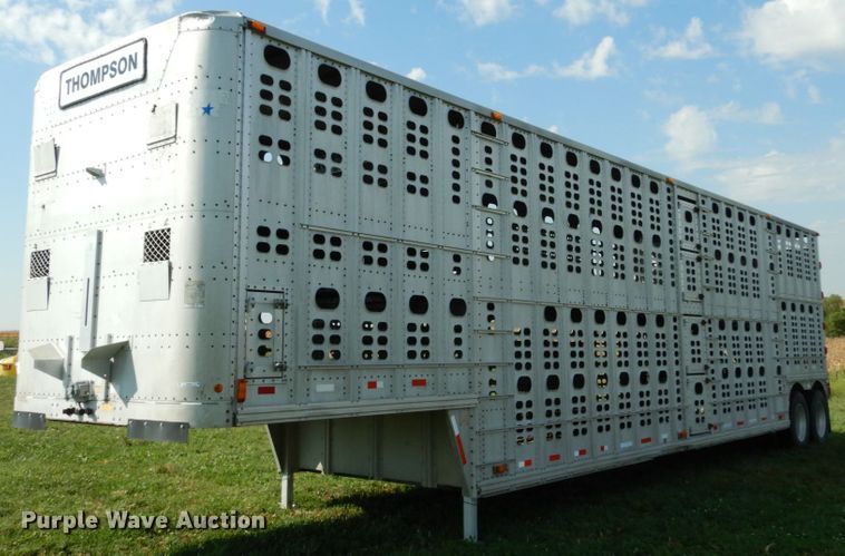 image for item KI9579 1988 Wilson  livestock trailer