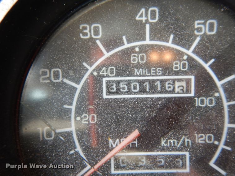 image for item KI9595 2005 Kenworth T300  semi truck