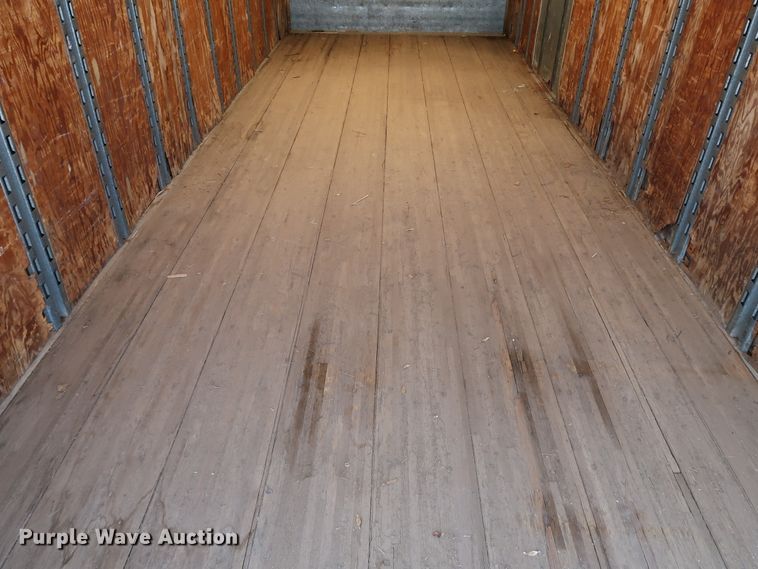 image for item KQ9744 1996 International 4900  box truck