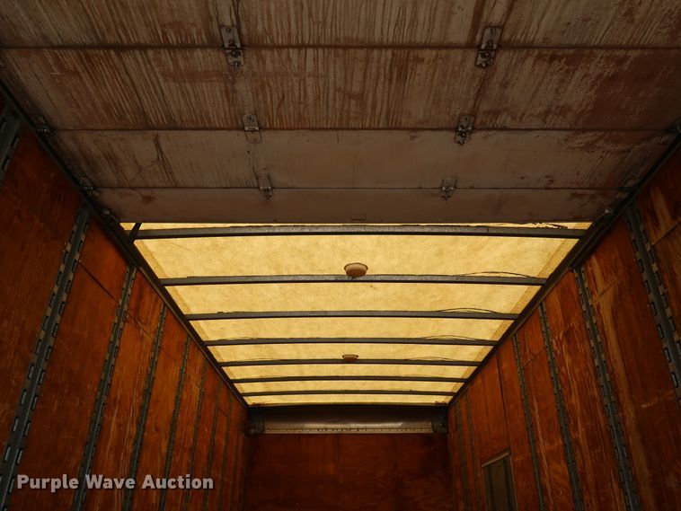 image for item KQ9744 1996 International 4900  box truck