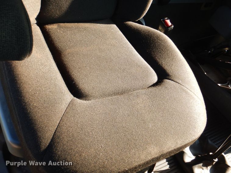 image for item KW9787 2010 Freightliner Century Class ST120  semi truck